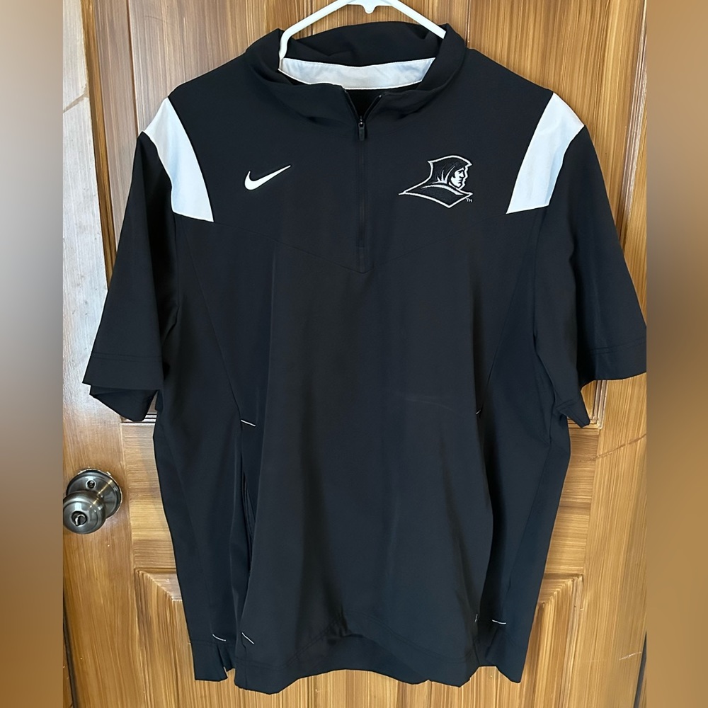 Providence College Friars Nike Short Sleeve Windbreaker- L